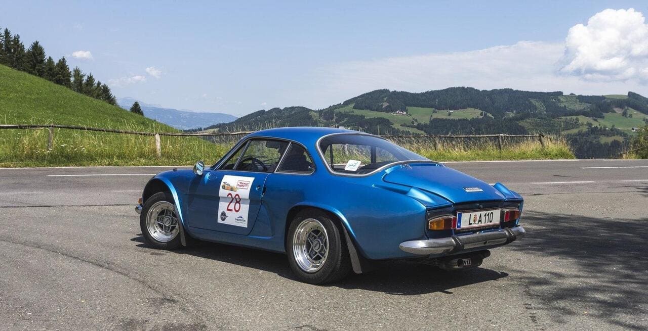 Höllisch guter Sound, Teufel sei Dank: Die Devil-Sportauspuffanlage entlockt dem 1600er aus dem Renault 16 TX dynamische Töne.