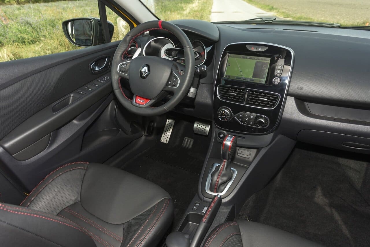 renault_clio_rs_trophy_07_may