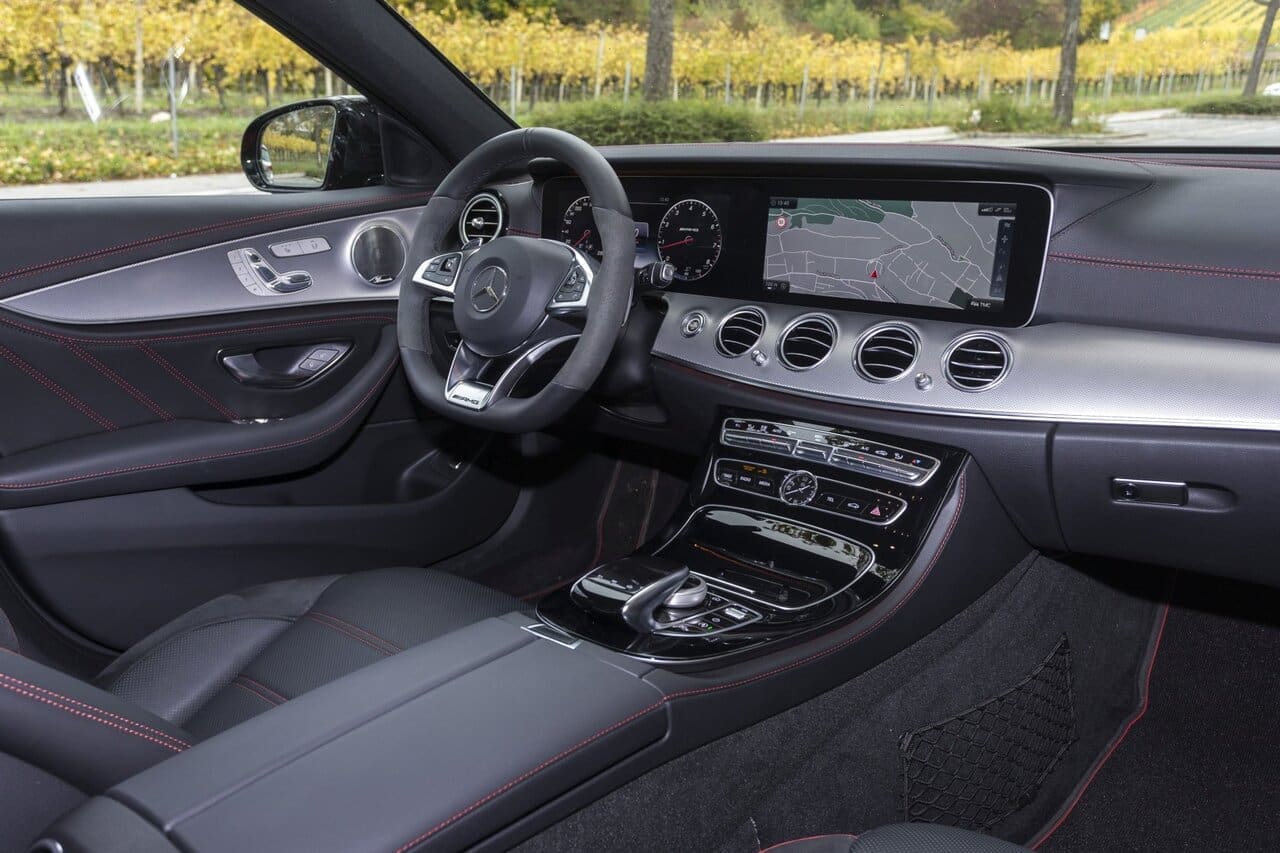 mercedes_e43amg_01_may