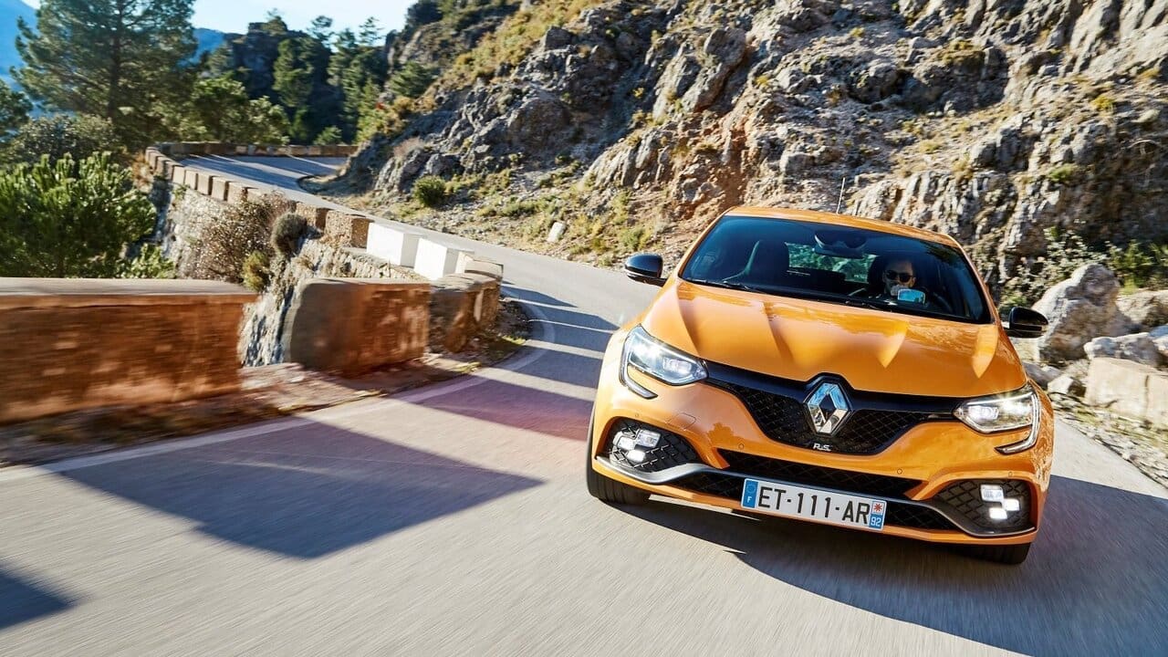 Dicke Hose auf Französisch: Der neue Renault Mégane R.S. kann mindestens so viel, wie er äußerlich darstellt.