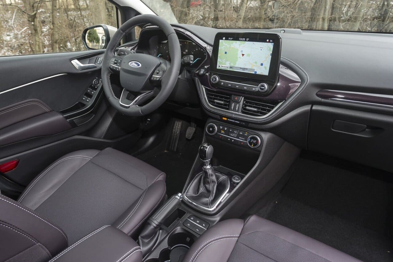 ford_fiesta_vignale_07_may