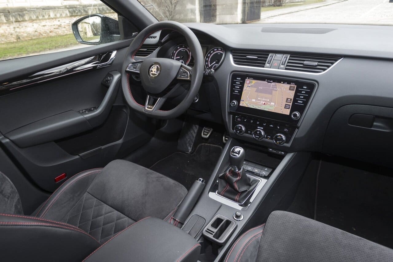 skoda_octavia_rs_245_01_may