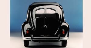 VW Brezelkäfer schwarz Heckansicht