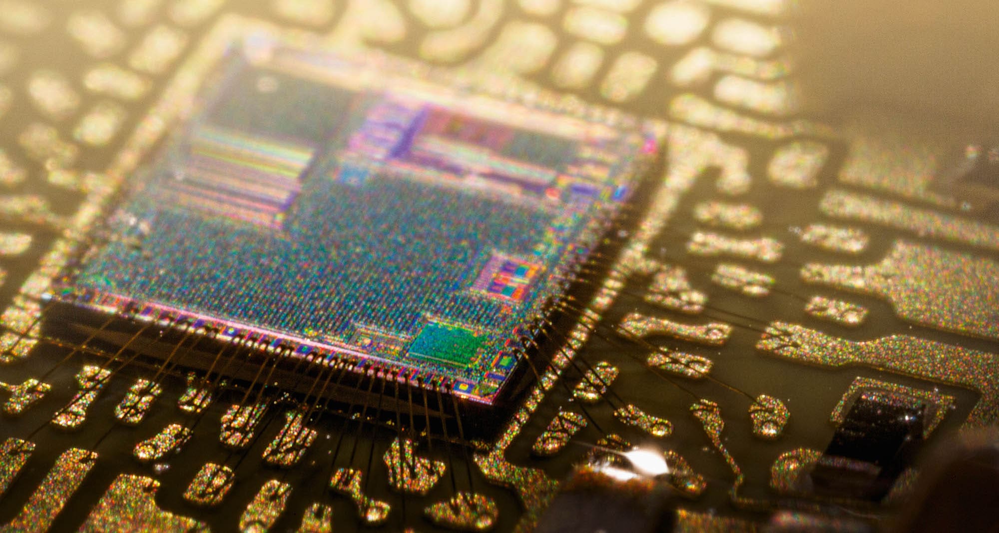 Mikrochip in der Automobil-Elektronik