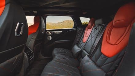 BMW XM Label Red (Rücksitze)