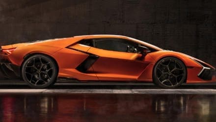 Lamborghini Revuelto (Seite)