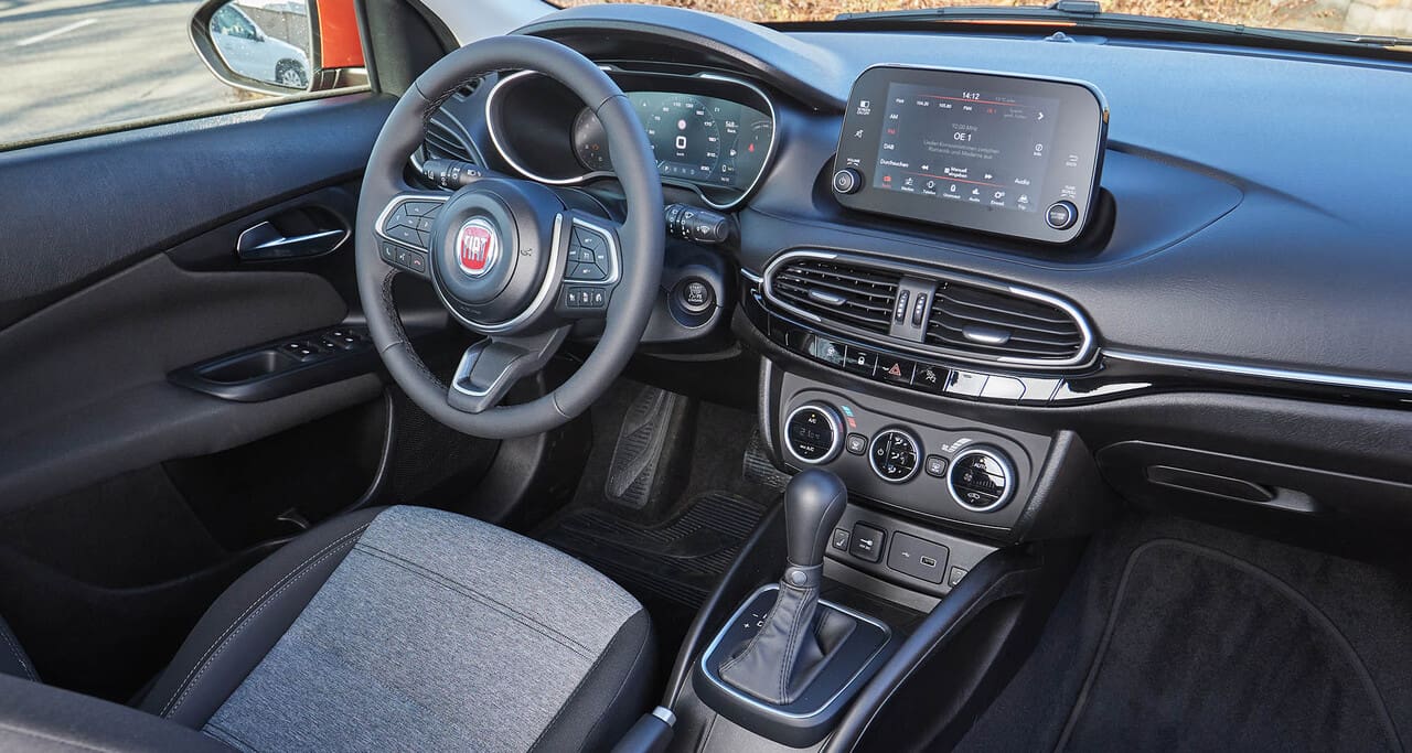 Test Fiat Tipo Cross Kombi (Cockpit)