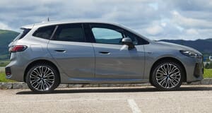 Test BMW 230e (Silhouette)